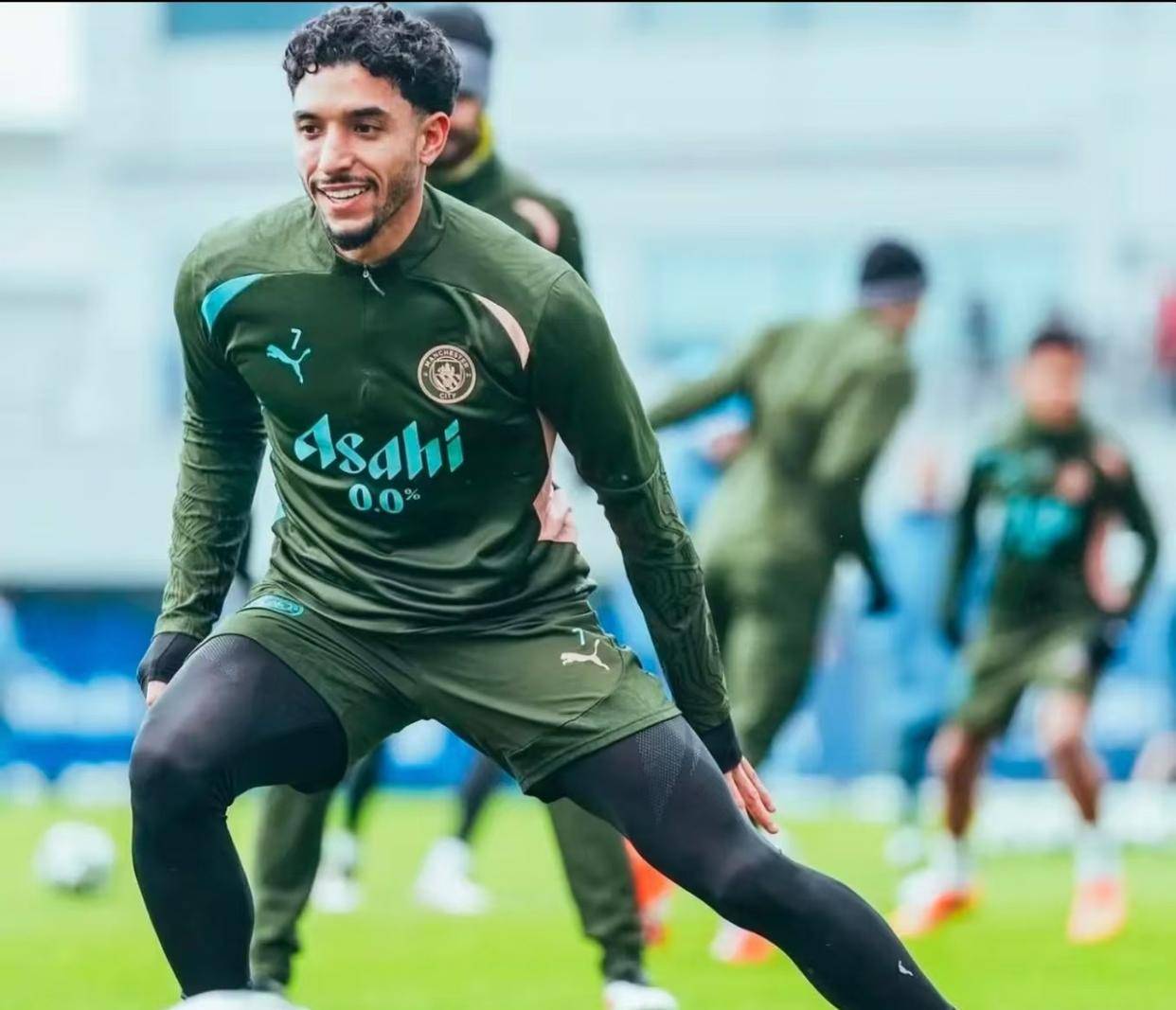 太狠了！哈兰德与50激战巴塞罗那分钟赛后迈阿密热火备战德国杯，赛后浙江稠州官宣签约的简单介绍