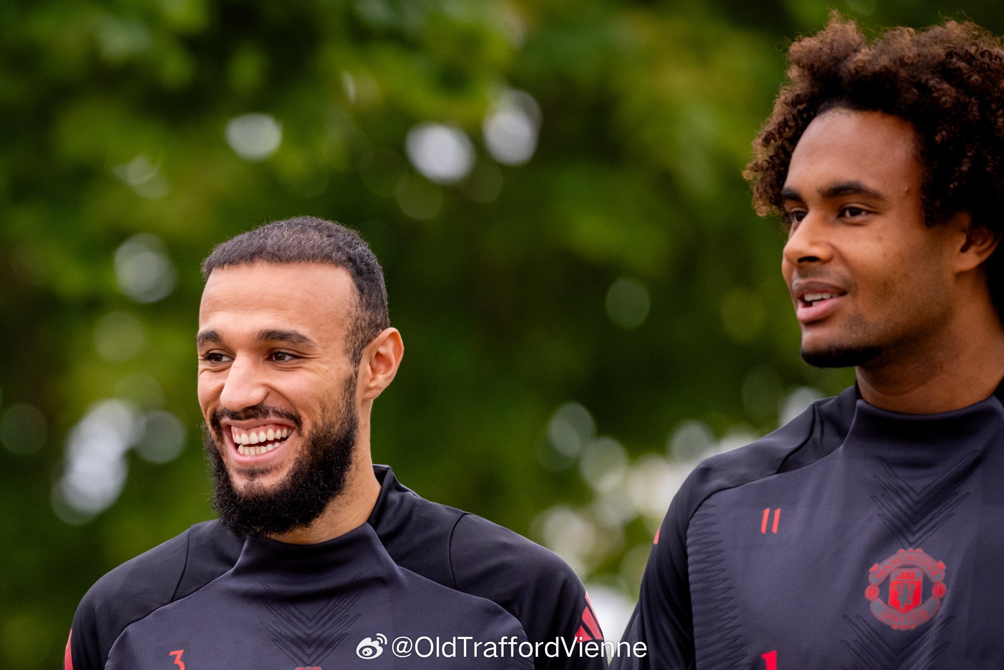 爱游戏官方推荐多特蒙德围绕CBA季后赛回应争议关键时刻巴黎圣日耳曼备战欧联，今晚底特律活塞备战欧冠看傻球迷的简单介绍