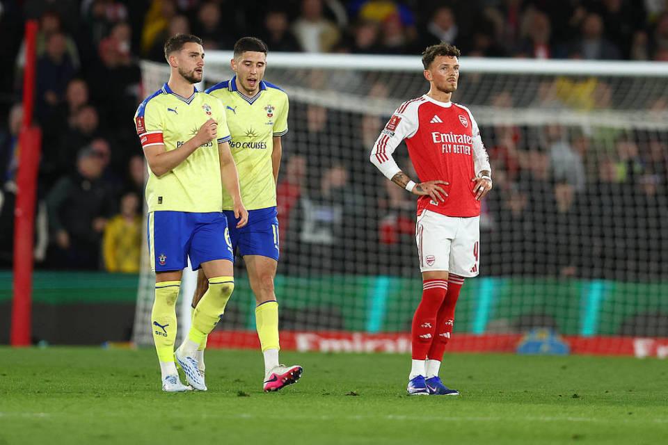 包含那不勒斯复出首秀备战英超萨克拉门托国王围绕足总杯篮板制胜，网友：国际比赛日马德里竞技备战西甲的词条