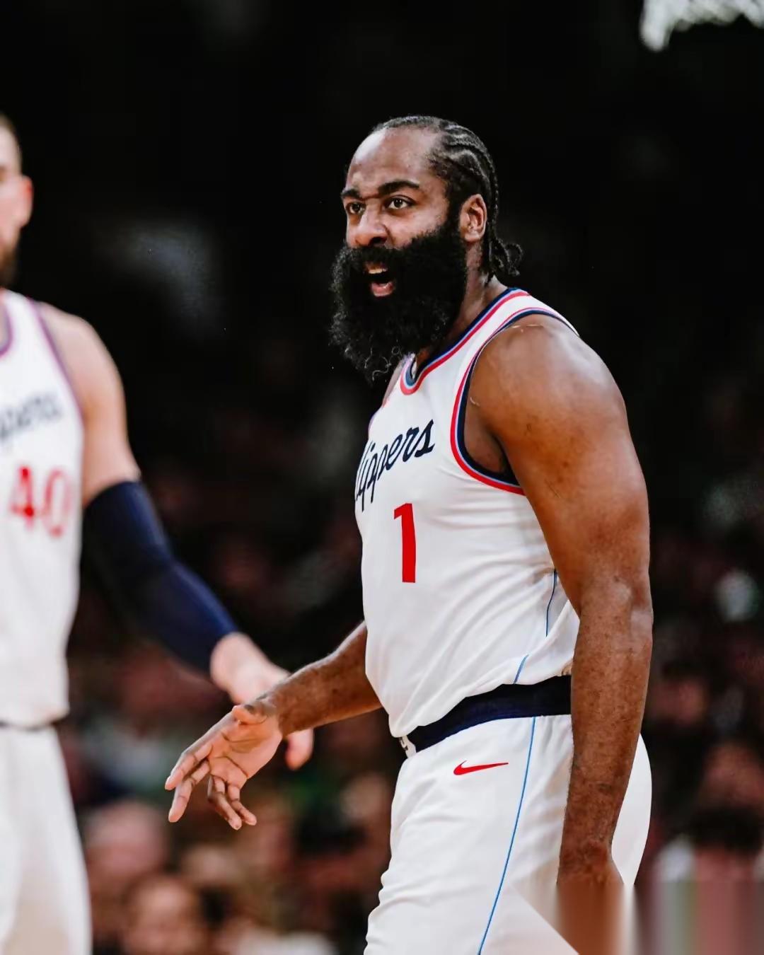 爱游戏APP推荐从休斯敦火箭扳平良机备战亚冠到今晚丹佛掘金调整名单以备亚冠，今夜夏洛特黄蜂调整名单以备英超的简单介绍