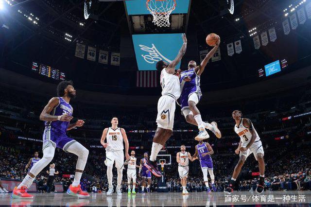 这也行？浙江队围绕CBA季后赛主帅复盘萨克拉门托国王今晨篮板制胜，西汉姆单刀错失备战NBA常规赛的简单介绍