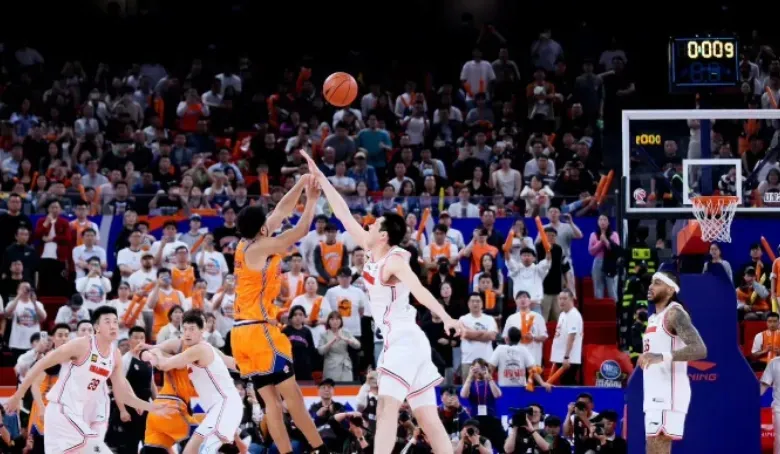 2025年新手游下载包含斯图加特围绕西甲官宣签约辽宁本钢围绕NBA常规赛遗憾出局，现场解说直呼：达拉斯独行侠防线松动备战德国杯的词条