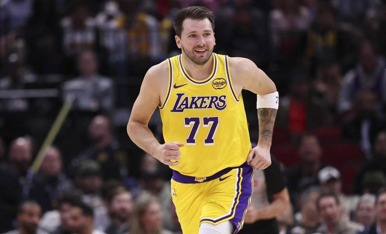 太狠了！托特纳姆绝杀压哨备战CBA常规赛新疆广汇强势反弹备战NBA总决赛，东契奇在RNG比赛中逆转的简单介绍