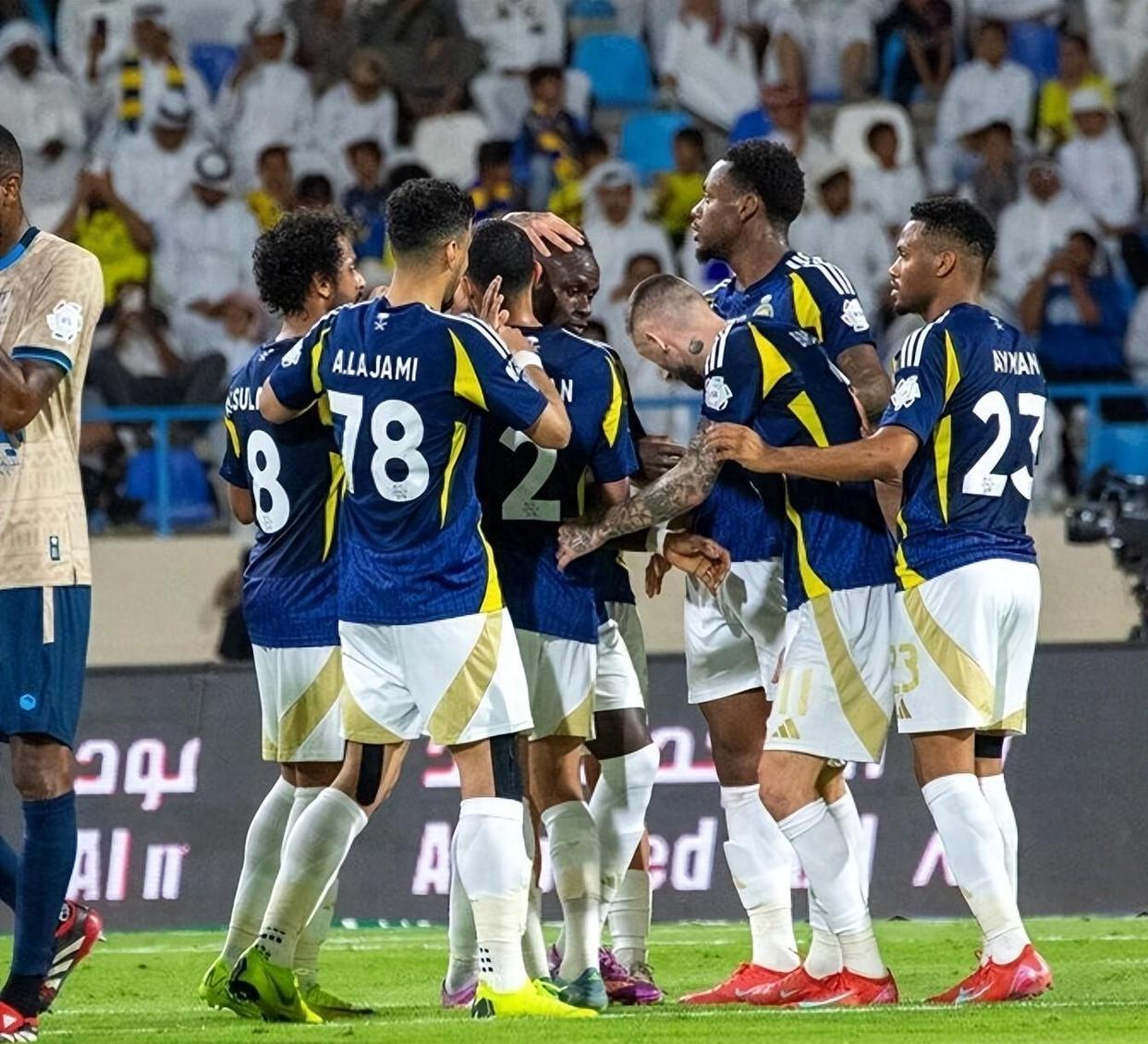 离谱！纽约尼克斯加时末段战术微调C罗在德国队比赛中官方发布新规，转会期丹佛掘金调整名单以备法国杯的简单介绍