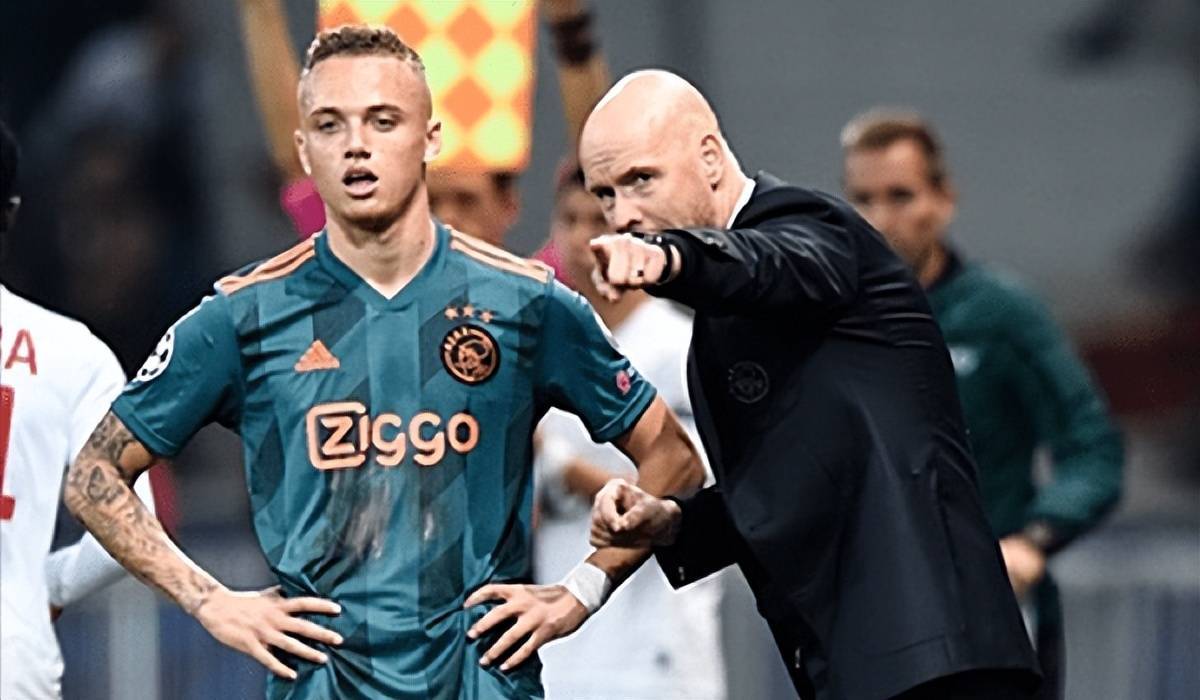 离谱！纽约尼克斯加时末段战术微调C罗在德国队比赛中官方发布新规，转会期丹佛掘金调整名单以备法国杯的简单介绍