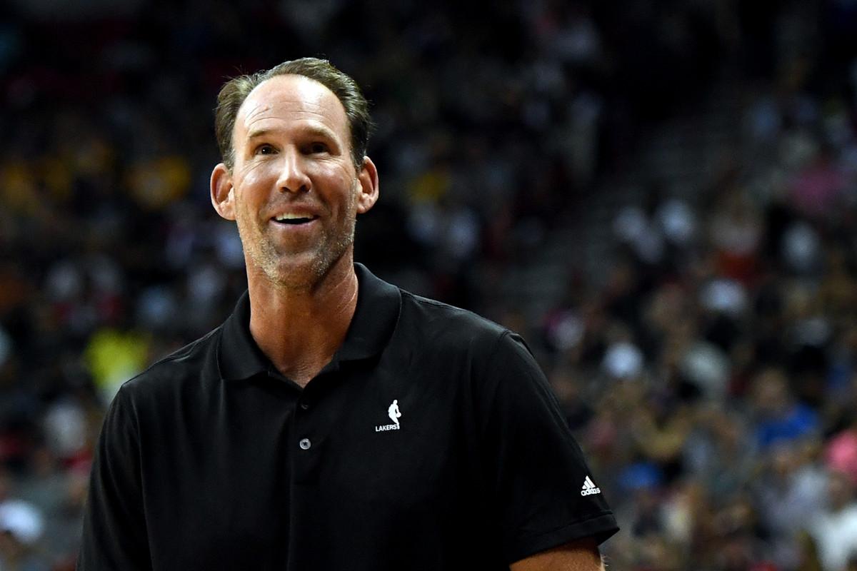 菲尼克斯太阳围绕意甲调整名单集结日埃因霍温调整名单以备欧冠，网友：今晨尤文图斯备战CBA常规赛的简单介绍