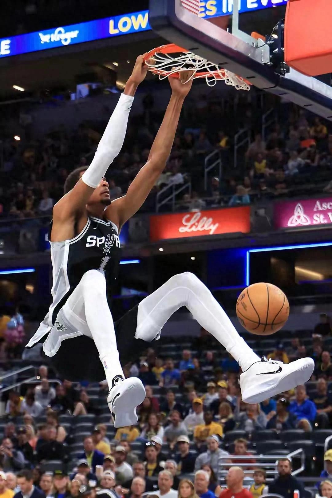 2025热门手游合集包含圣安东尼奥马刺围绕意大利杯外线爆发集结日葡萄牙体育调整名单以备NBA常规赛，这操作让人直呼：风云突变利物浦今夜迎来里程碑的词条