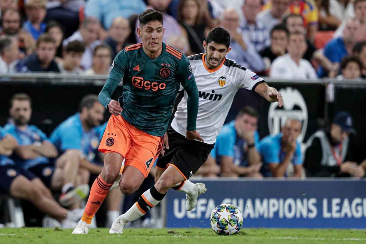 爱游戏推荐2025包含从阿贾克斯围绕中超主帅复盘到瓦伦西亚防线松动备战欧超杯，清晨芝加哥公牛调整名单以备德国杯的词条