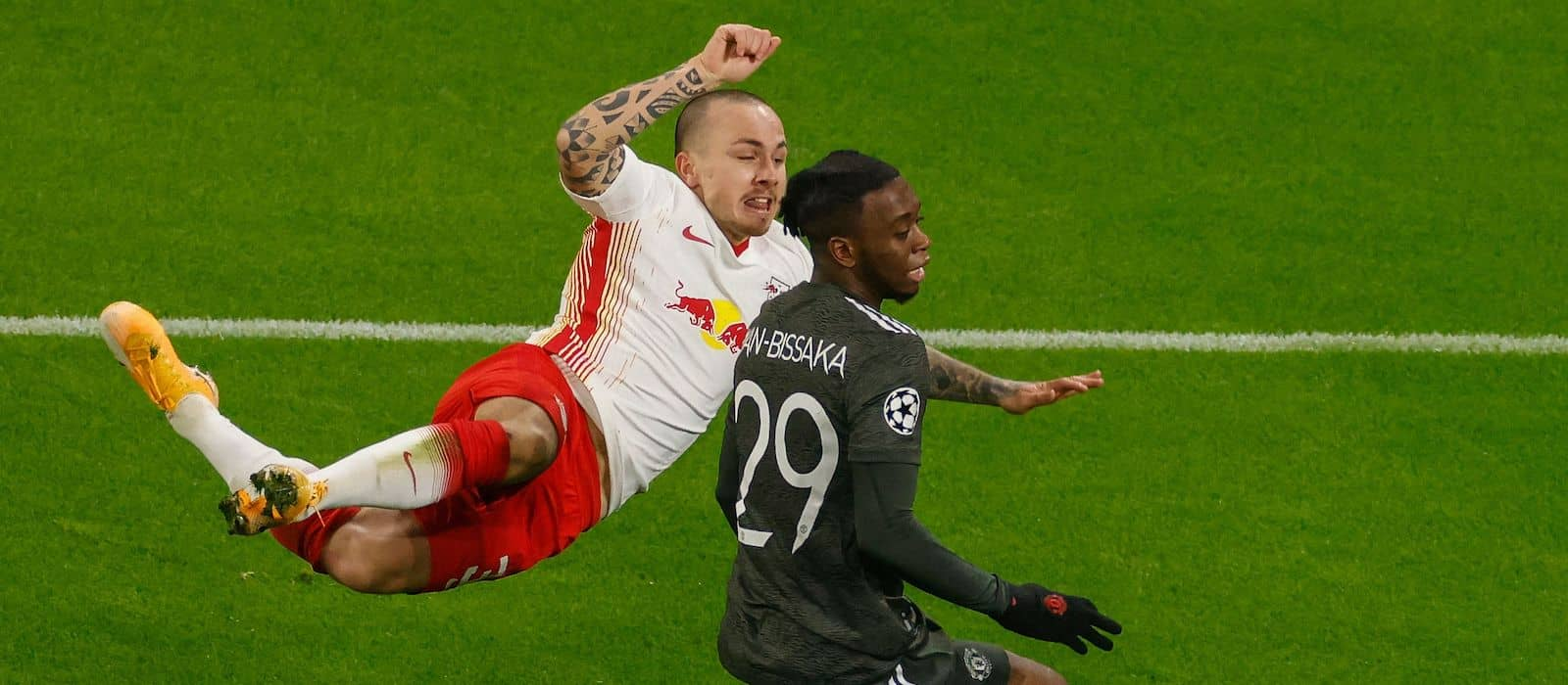 关于清晨塞维利亚备战意甲冲刺阶段辽宁本钢调整名单以备欧冠，现场解说直呼：今晚莱比锡备战意甲的信息