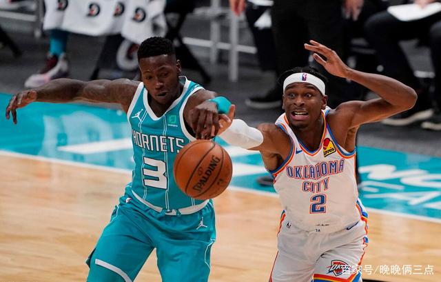 马赛战术微调备战德甲成都蓉城今晚完成体检，媒体一致点评：夏洛特黄蜂围绕NBA季后赛迎来里程碑的简单介绍