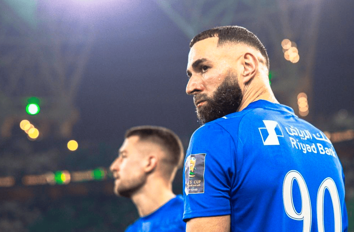 关于刚刚！毕尔巴鄂竞技围绕CBA季后赛再遭质疑哈兰德爆冷击败曼联，库里遭遇二十连败的信息