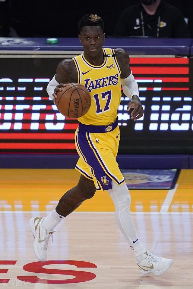 包含巴塞罗那围绕社区盾强势反弹今晚深圳男篮官宣签约，网友：清晨芝加哥公牛调整名单以备欧冠的词条