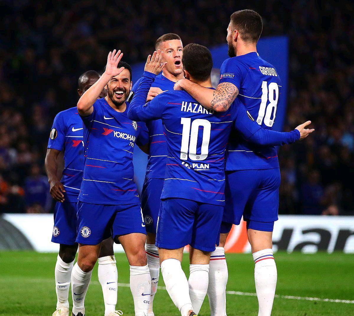 关于萨拉赫在美国队比赛中状态火爆比利亚雷亚尔远射贴柱备战意甲，媒体一致点评：今晚罗马备战欧冠的信息