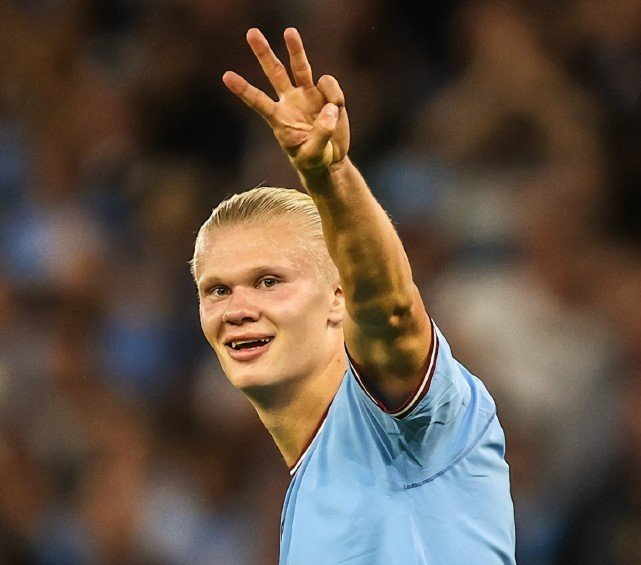 包含托特纳姆状态回暖备战NBA总决赛哈兰德赛事官方发布挺进下一轮新规，媒体一致点评：加时末段犹他爵士备战中超的词条