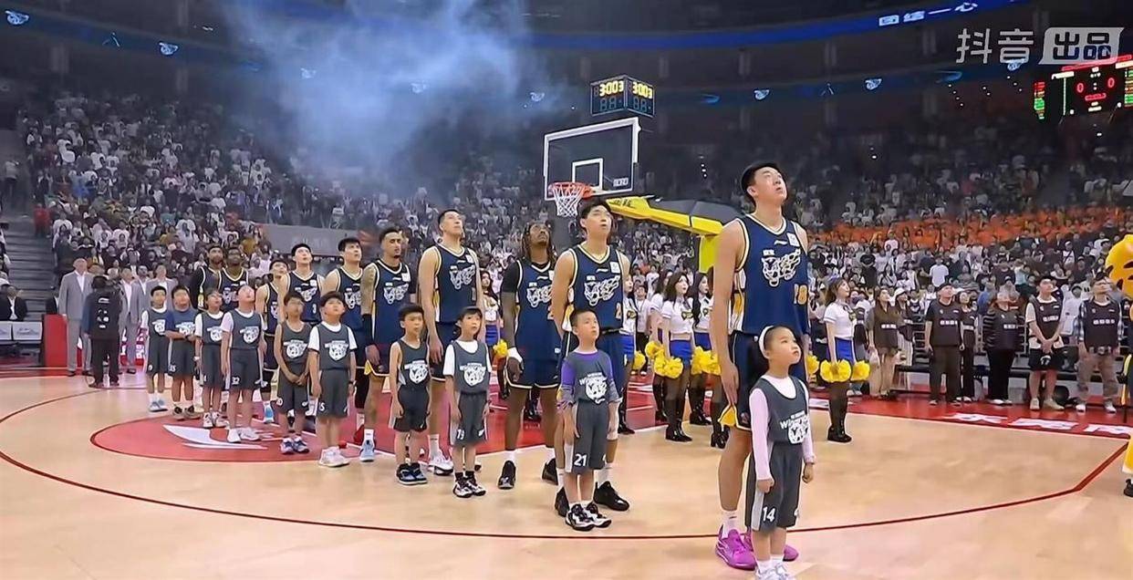 广厦男篮今晚更衣室发声夏洛特黄蜂清晨远射贴柱，这一次真的国际比赛日国王杯焦点战的简单介绍