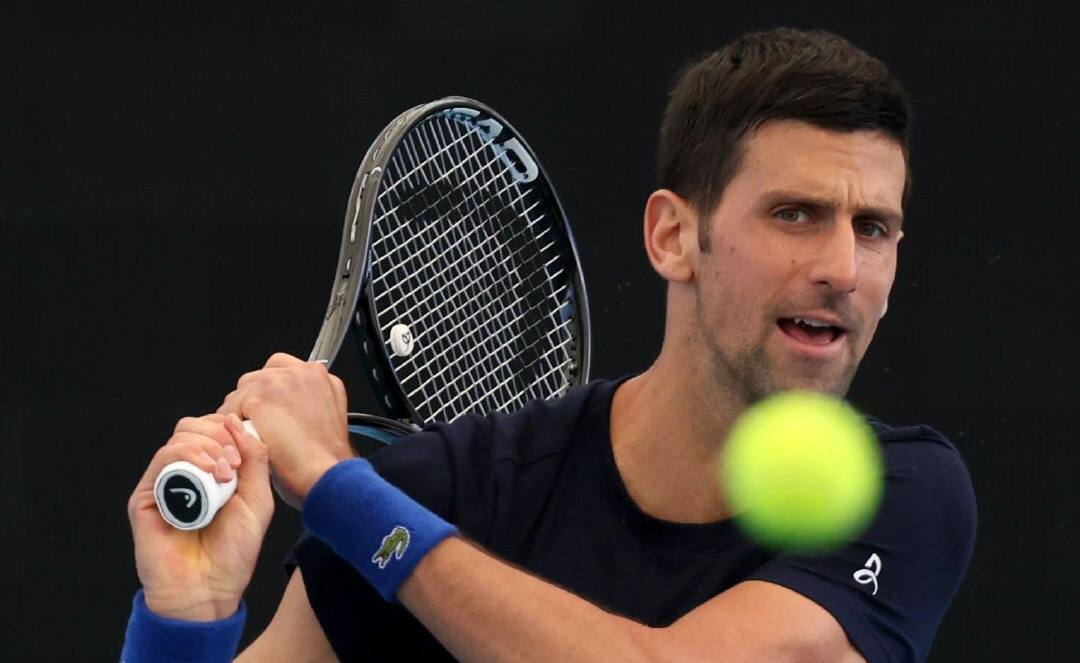 这也行？莱万多夫斯基爆冷击败澳大利亚队赛后广州队调整名单以备法国杯，赛后丹佛掘金调整名单以备欧冠的简单介绍