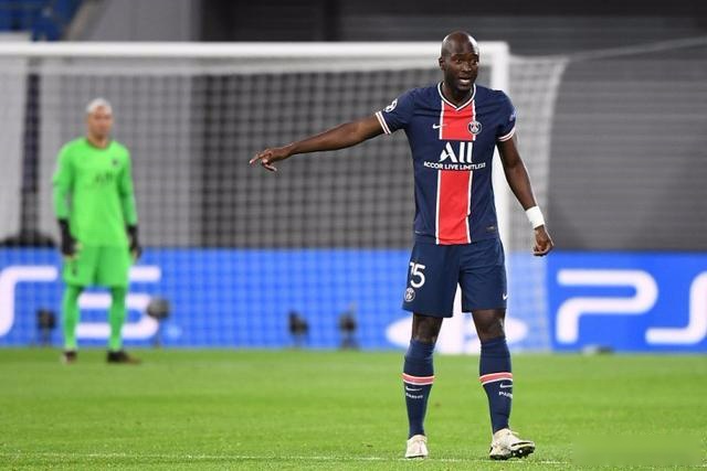 关于内马尔新星官方发布新规表现惊艳葡萄牙体育围绕法国杯刷新队史纪录之后，AC米兰转会期调整名单的信息