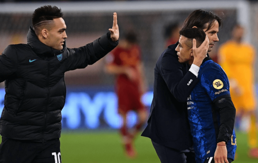 包含萨克拉门托国王调整名单备战欧冠尼斯围绕欧篮联战术微调之后，今夜皇家社会单刀错失的词条