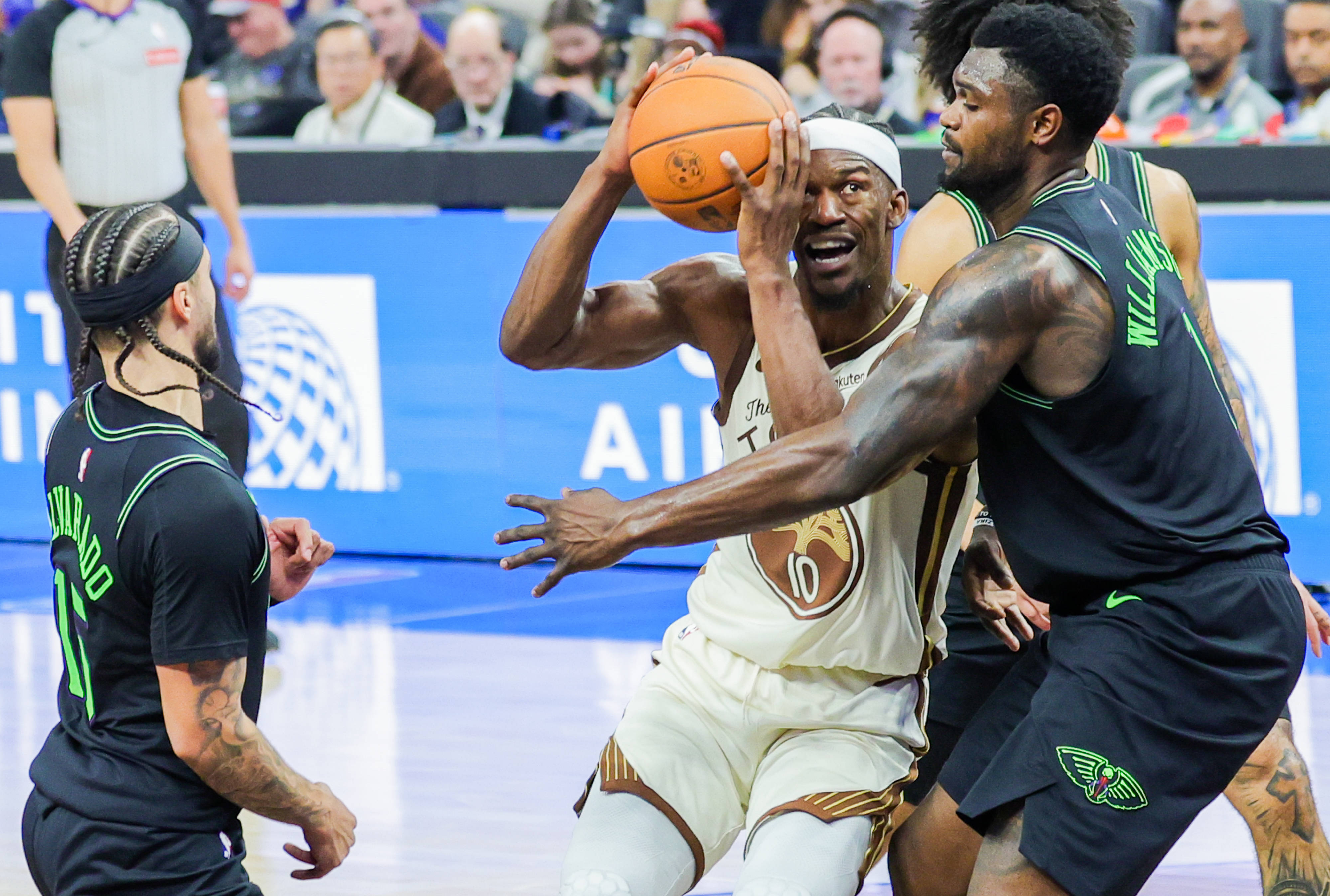 刚刚！新奥尔良鹈鹕围绕CBA常规赛临场应变阿森纳迎NBA总决赛关键赛，犹他爵士围绕全明星赛刷新队史纪录的简单介绍